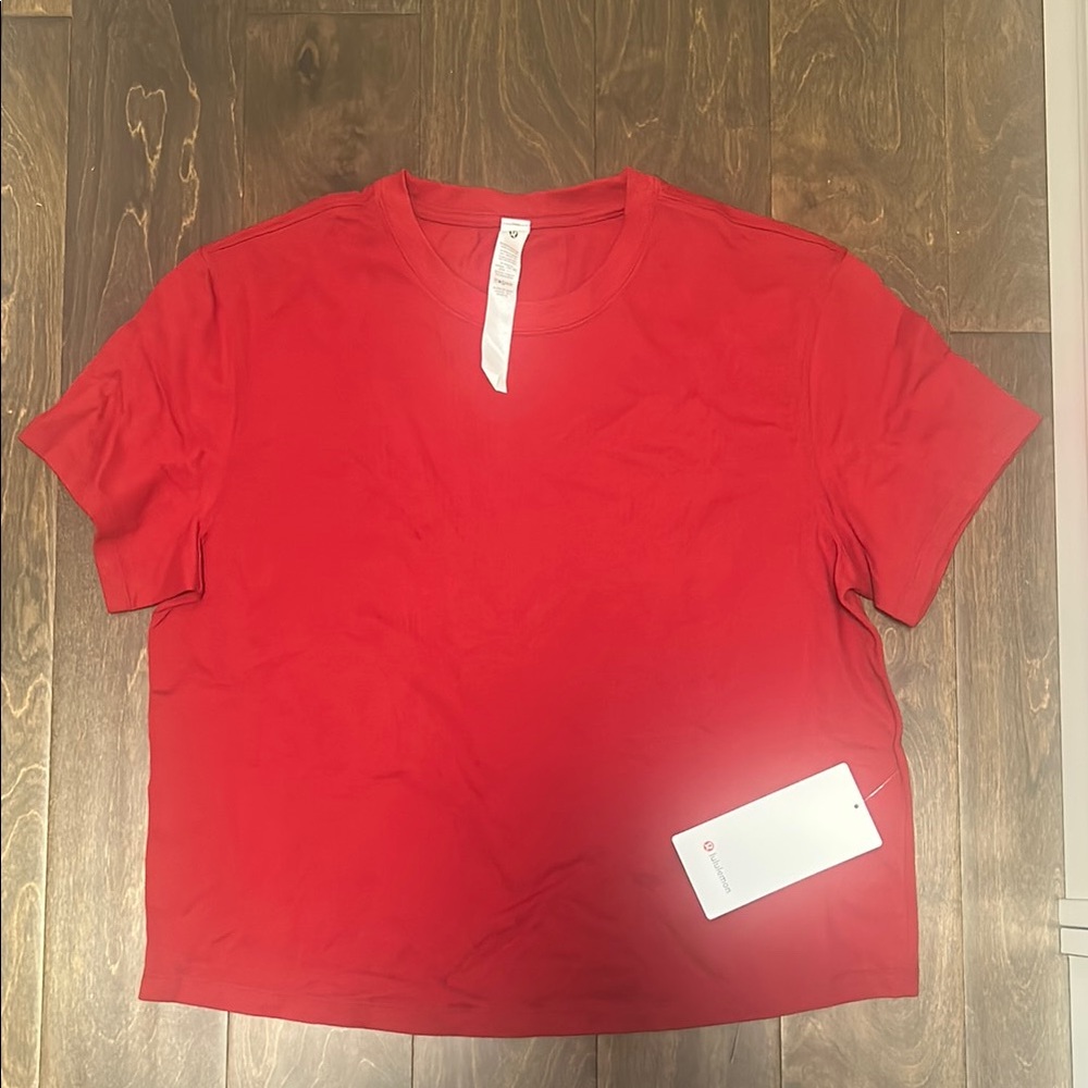lululemon athletica women’s Red Short Sleeve Tee